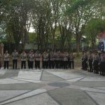 Kompol Danu Anandhita Kuncoro Putro, dan diikuti oleh Pejabat Utama (PJU) Polres Gresik, Kapolsek Jajaran, serta seluruh personel Polres Gresik Ziarah Nasional dan Tabur Bunga IMG-20240624-WA0072