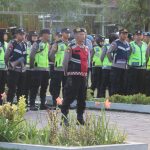 Polres Probolinggo Terjunkan Ratusan Personel Gabungan Amankan Debat Pamungkas Pilkada 2024 IMG-20241119-WA0013