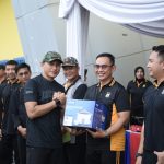 Meriahkan Hari Bhayangkara ke-79 Polres Gresik Perkuat Sinergi dan Kebersamaan, Gelar Olahraga Bersama IMG-20250706-WA0093
