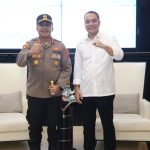 Ciptakan Kota Aman, Walikota Eri Cahyadi dan Kapolres Pelabuhan Tanjung Perak Sepakati Kolaborasi Strategis IMG-20250709-WA0151