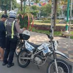 Polres Gresik Tindak 650 Pelanggar Lalu Lintas dalam Tiga Hari, Didominasi Pengendara Motor Tak Pakai Helm IMG-20250717-WA0096