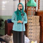 Staf Ahli TP PKK Pusat Yane Ardian Serahkan Bantuan untuk Korban Bencana di Kabupaten Agam IMG-20260205-WA0042