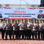 Polres Gresik Beri Penghargaan 13 Personel dan 1 Warga, Kapolres Apresiasi Dedikasi Anggota IMG-20260414-WA0028